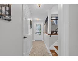 Bedroom 2 - 2482 Windjammer Road E, Mississauga, ON L5L1H8 Photo 6