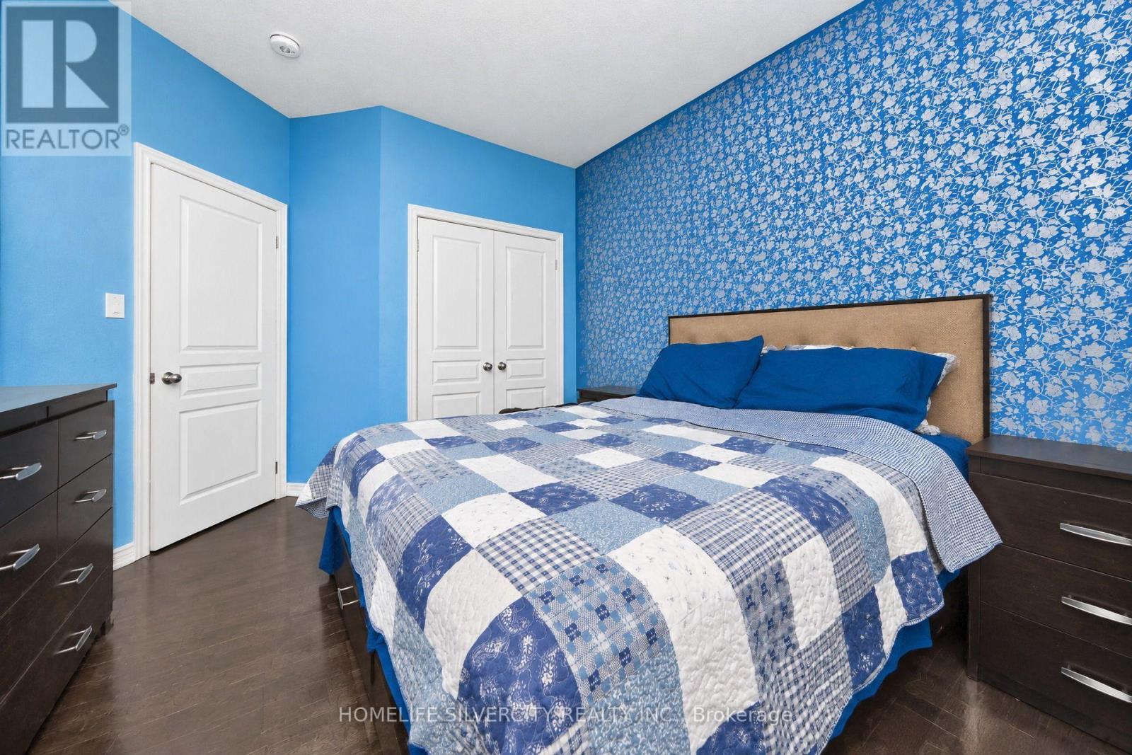 355 ROBERT PARKINSON DRIVE - 23
