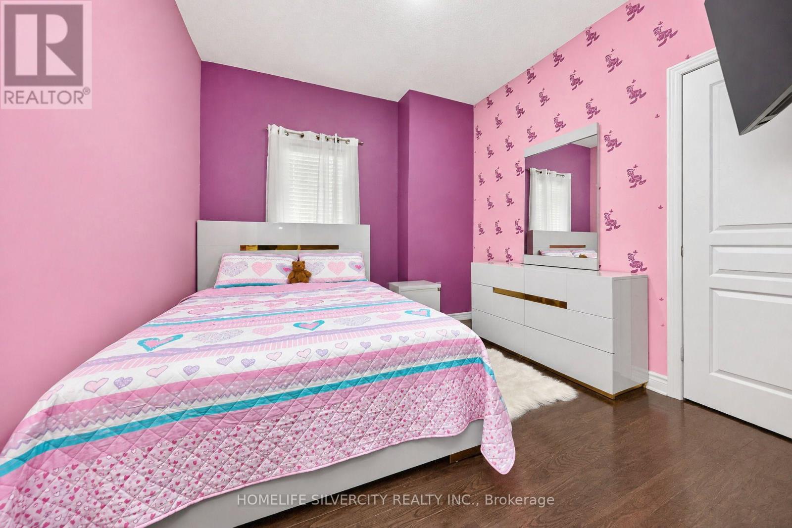 355 ROBERT PARKINSON DRIVE - 25