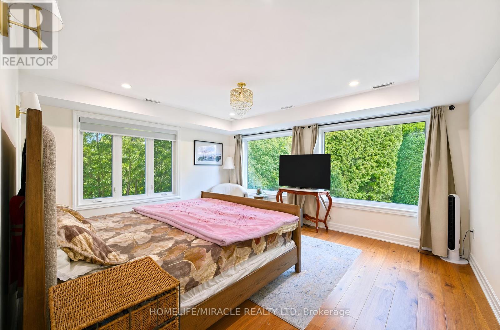 29 Holmes Drive, Caledon, ON photo 16