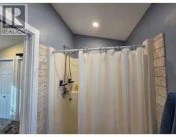 4354 Highway 3 Unit# 30, Keremeos, BC V0X1N1 Photo 16