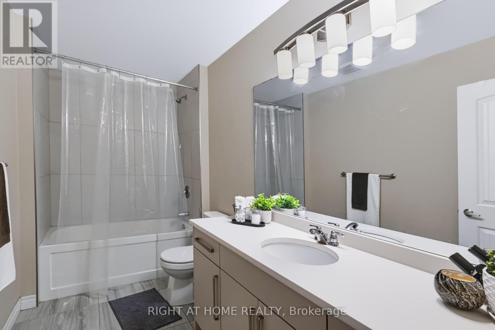 402 TANSBURY STREET - Image 28