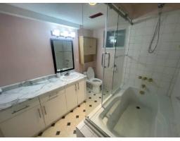 Suite 26458 33 Ave, Langley, BC V4W3E9 Photo 6