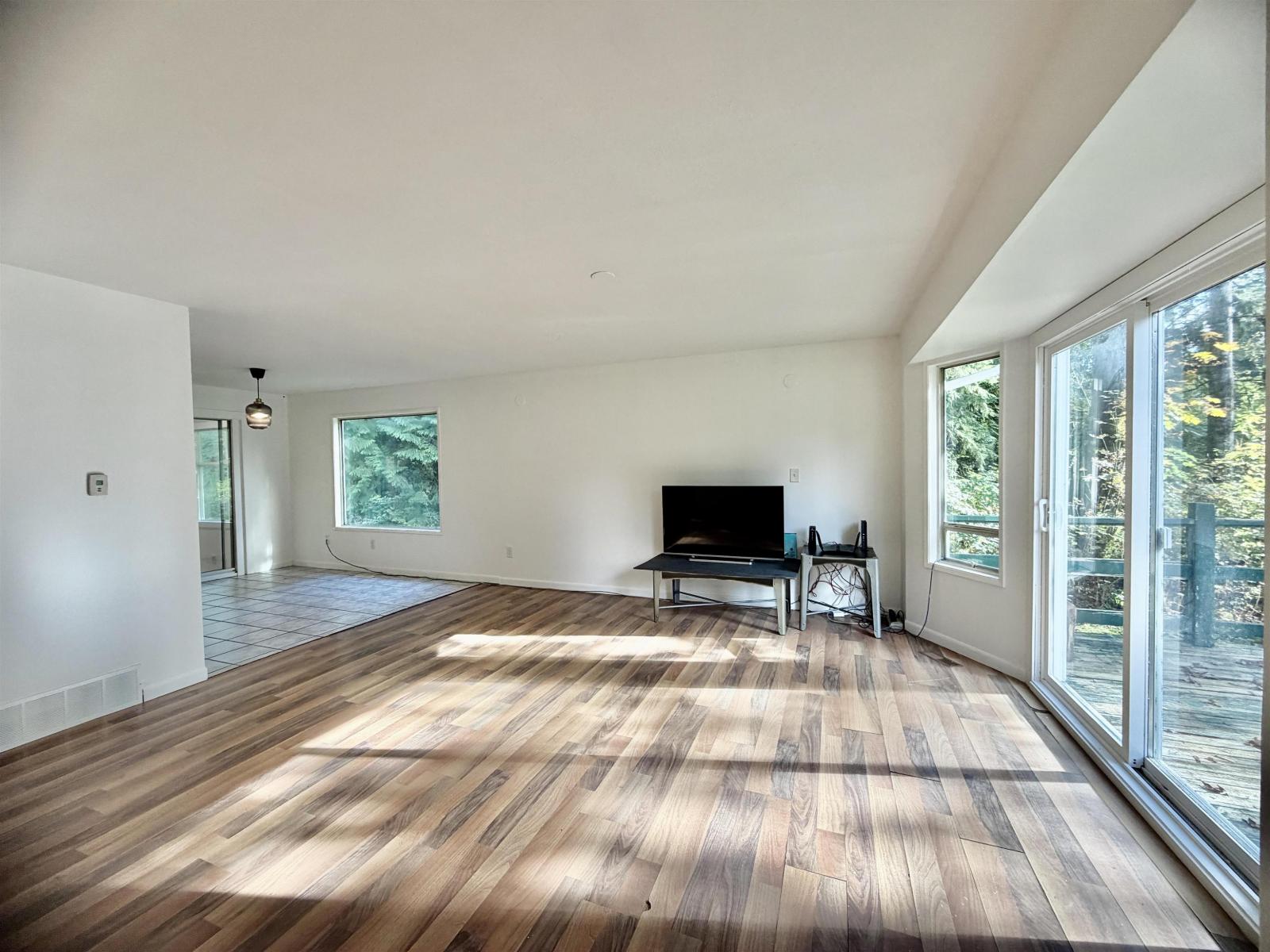 14827 SYLVESTER ROAD, Mission
