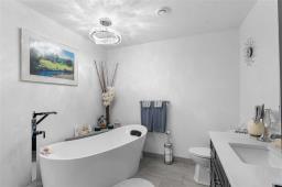 7 Erb Farm Road, Macdonald, MB R4G0E1 Photo 33
