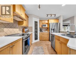 4pc Bathroom - 1062 Tuscany Drive Nw, Calgary, AB T3L2N8 Photo 9