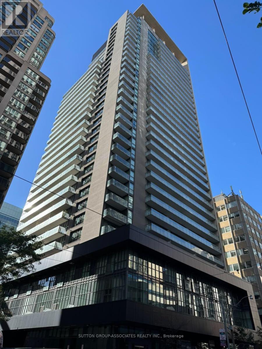 770 Bay Street — photo 32