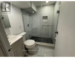 Lower - 57 Hiawatha Road, Toronto, ON M4L2X7 Photo 6