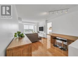1202 - 11 Oneida Crescent, Richmond Hill, ON L4B0A1 Photo 11