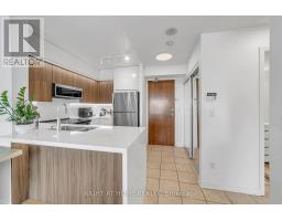 1202 - 11 Oneida Crescent, Richmond Hill, ON L4B0A1 Photo 9