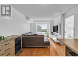 1202 - 11 Oneida Crescent, Richmond Hill, ON L4B0A1 Photo 14