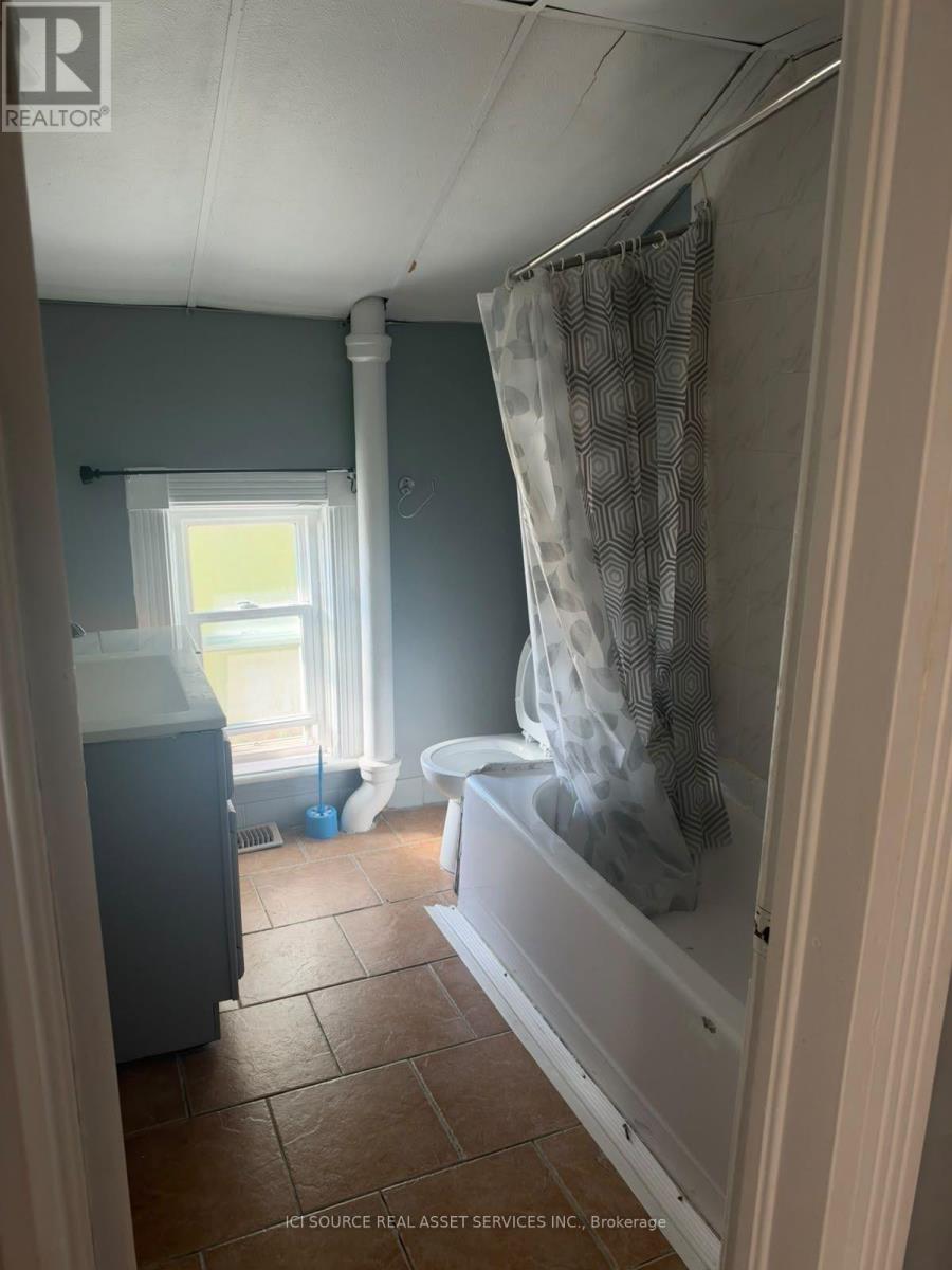 136 Cooper Street — photo 8