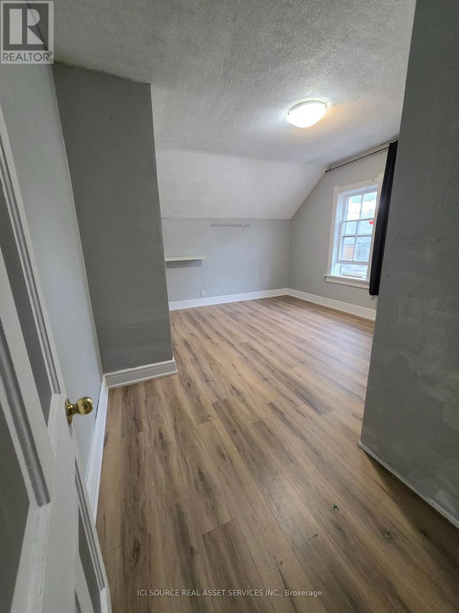 136 Cooper Street — photo 4