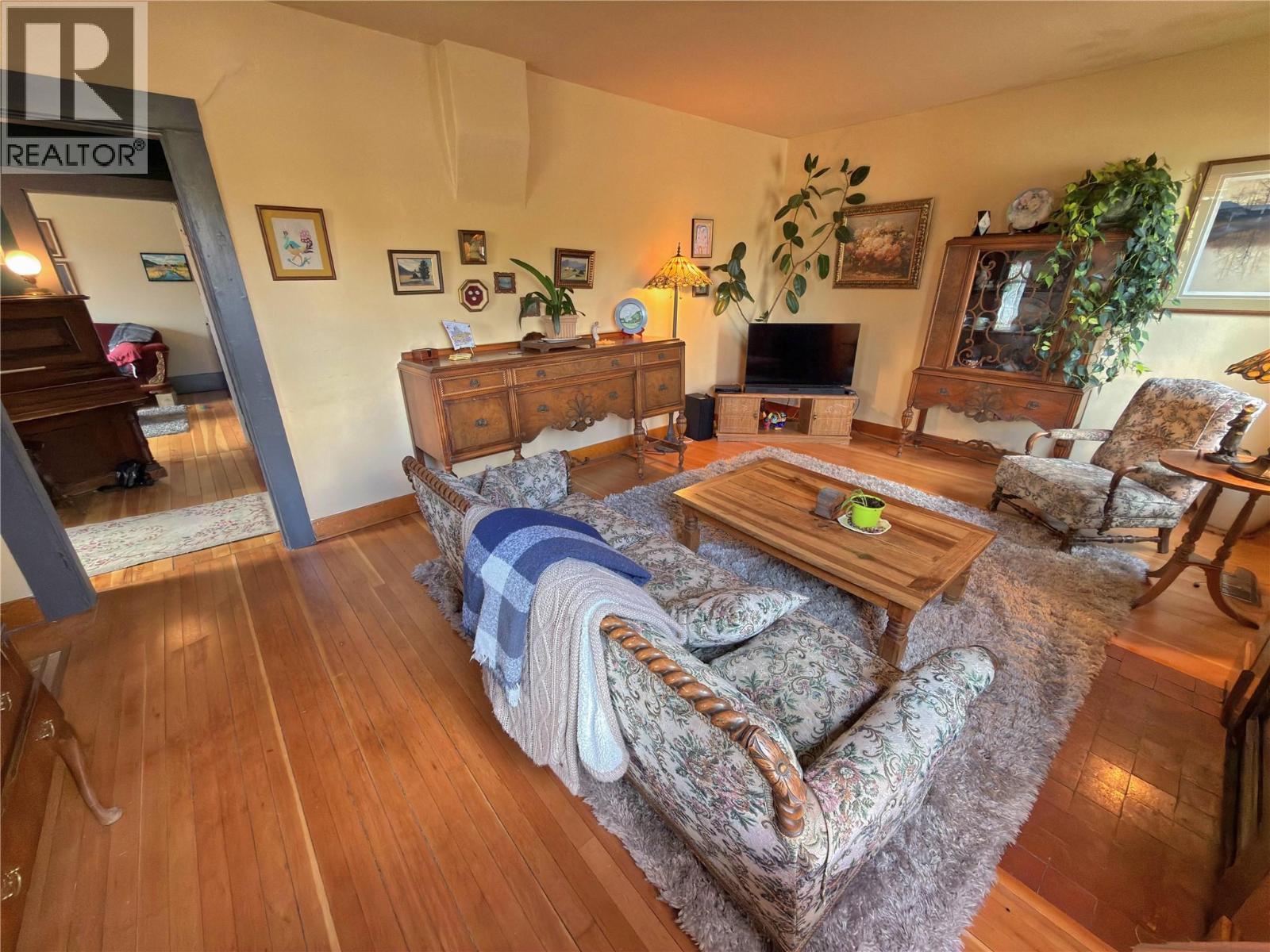55 Harold Avenue - 15