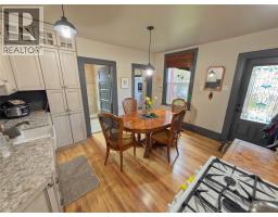 Kitchen - 55 Harold Avenue, Princeton, BC V0X1W0 Photo 9