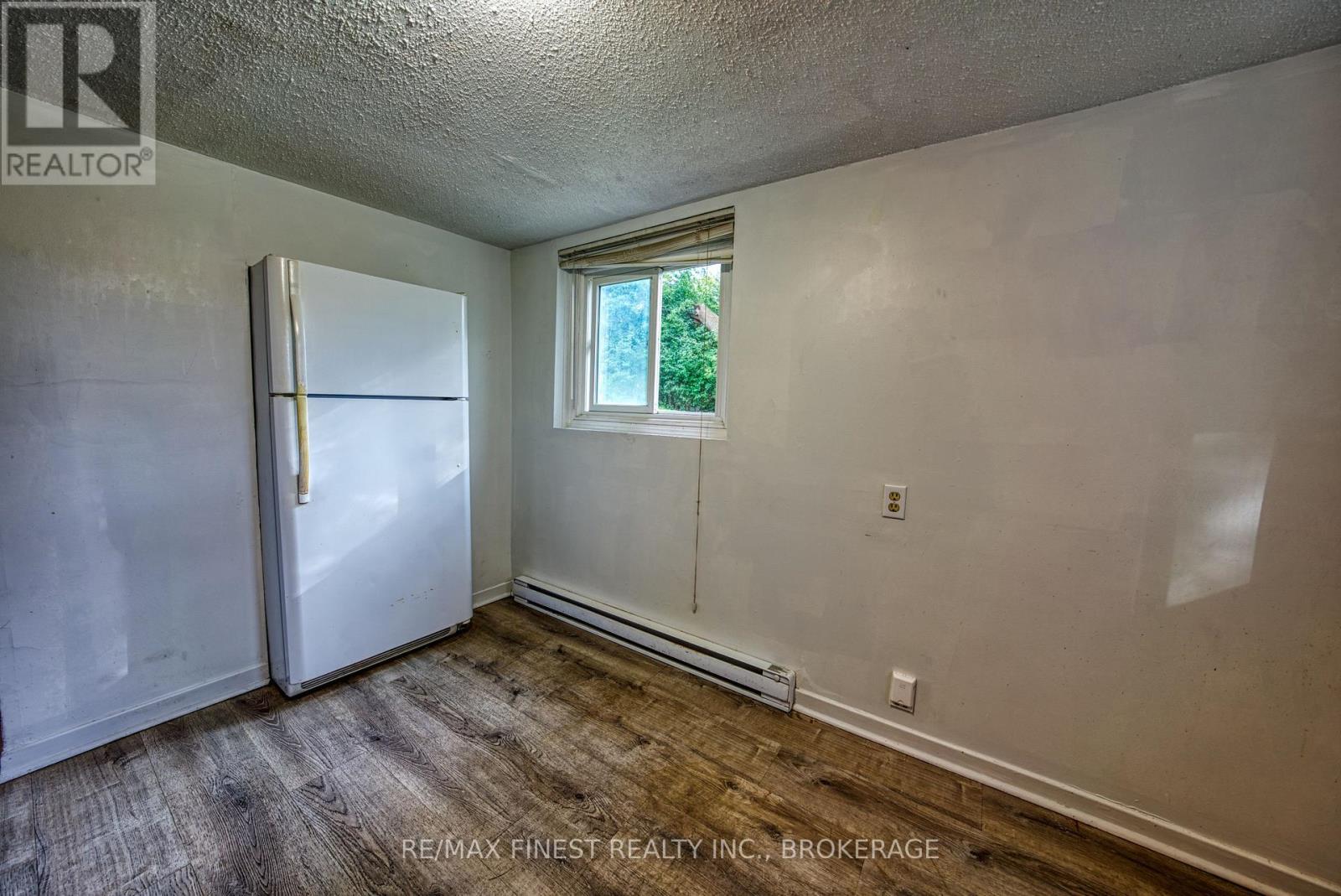 1348 PRINCESS STREET - 28