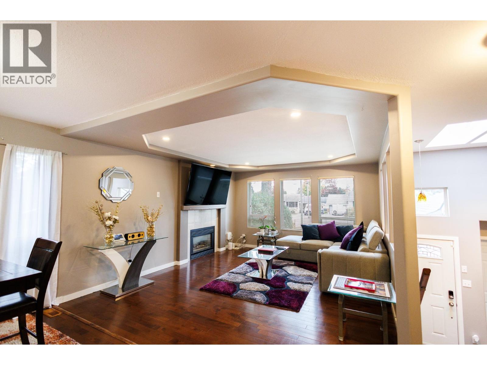 4828 WALSH AVENUE - Image 6