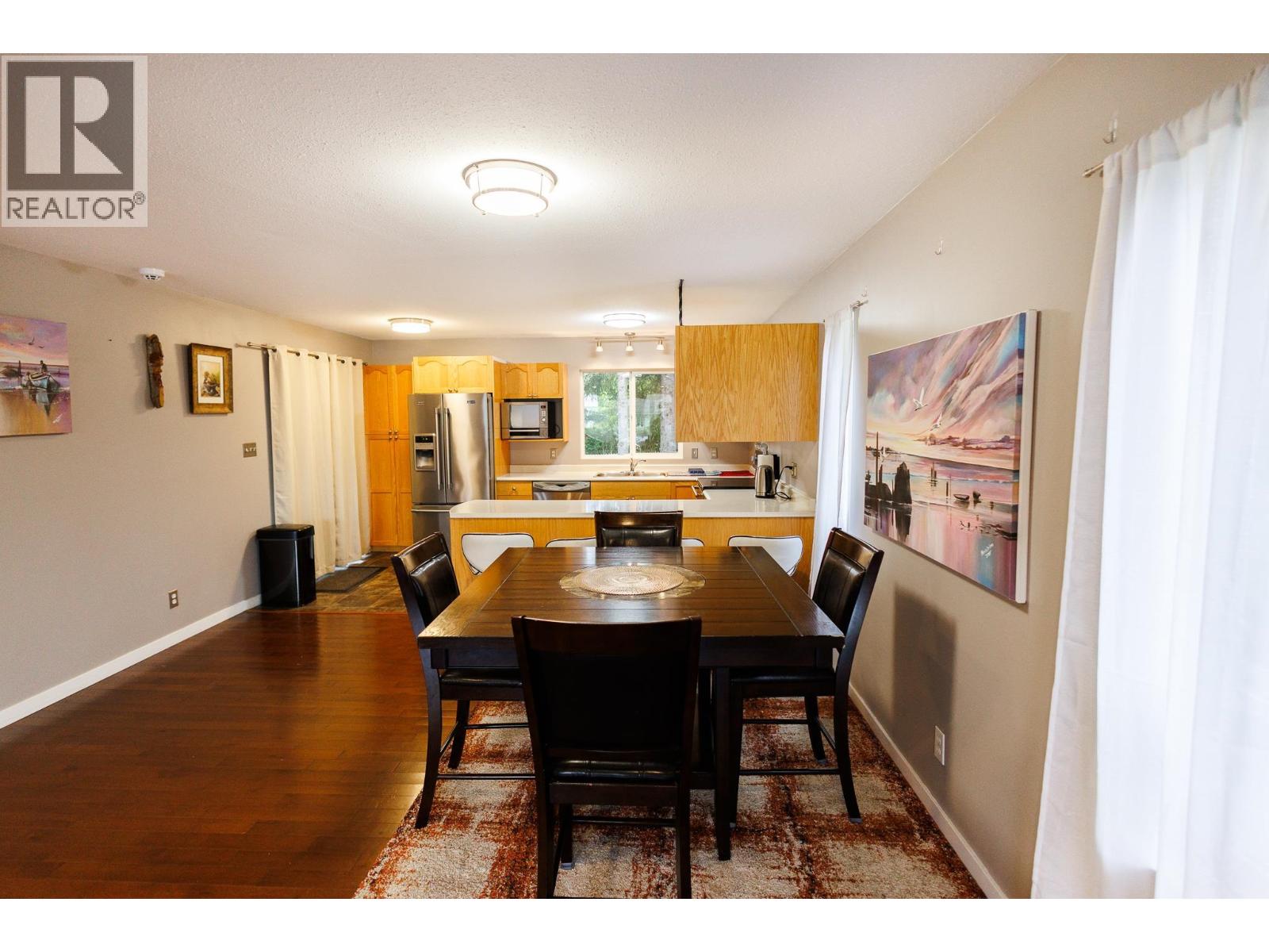 4828 WALSH AVENUE - 9