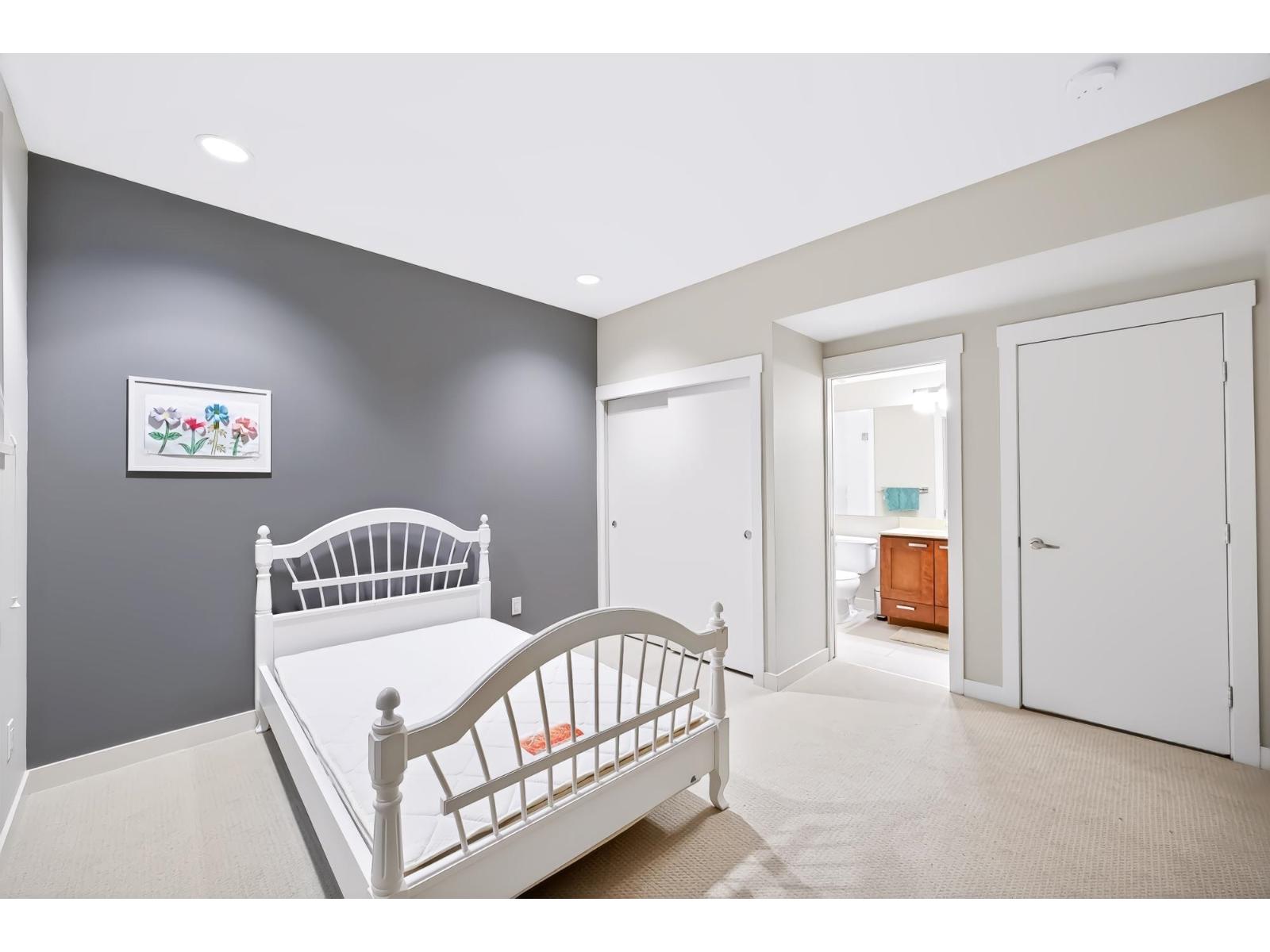 40 2603 162 STREET, Surrey