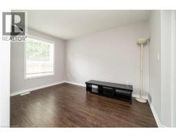 39 Pinewoods Drive Unit# 11, Stoney Creek, ON L8J3Z3 Photo 13