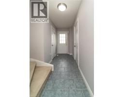39 Pinewoods Drive Unit# 11, Stoney Creek, ON L8J3Z3 Photo 11