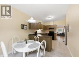 Kitchen - 34 Southbrook Drive Unit# 7, Binbrook, ON L0R2C0 Photo 9