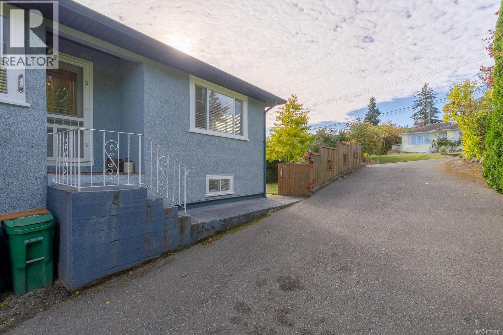 630 Chestnut St - 16