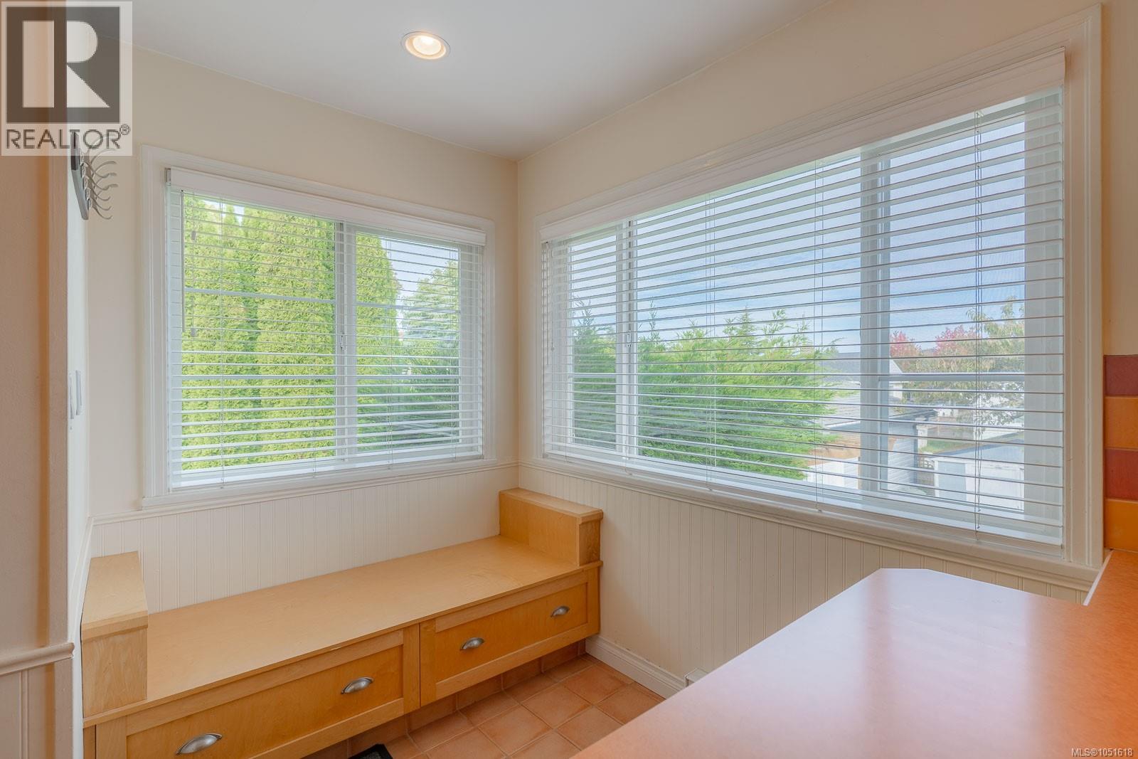 630 Chestnut St - Image 21