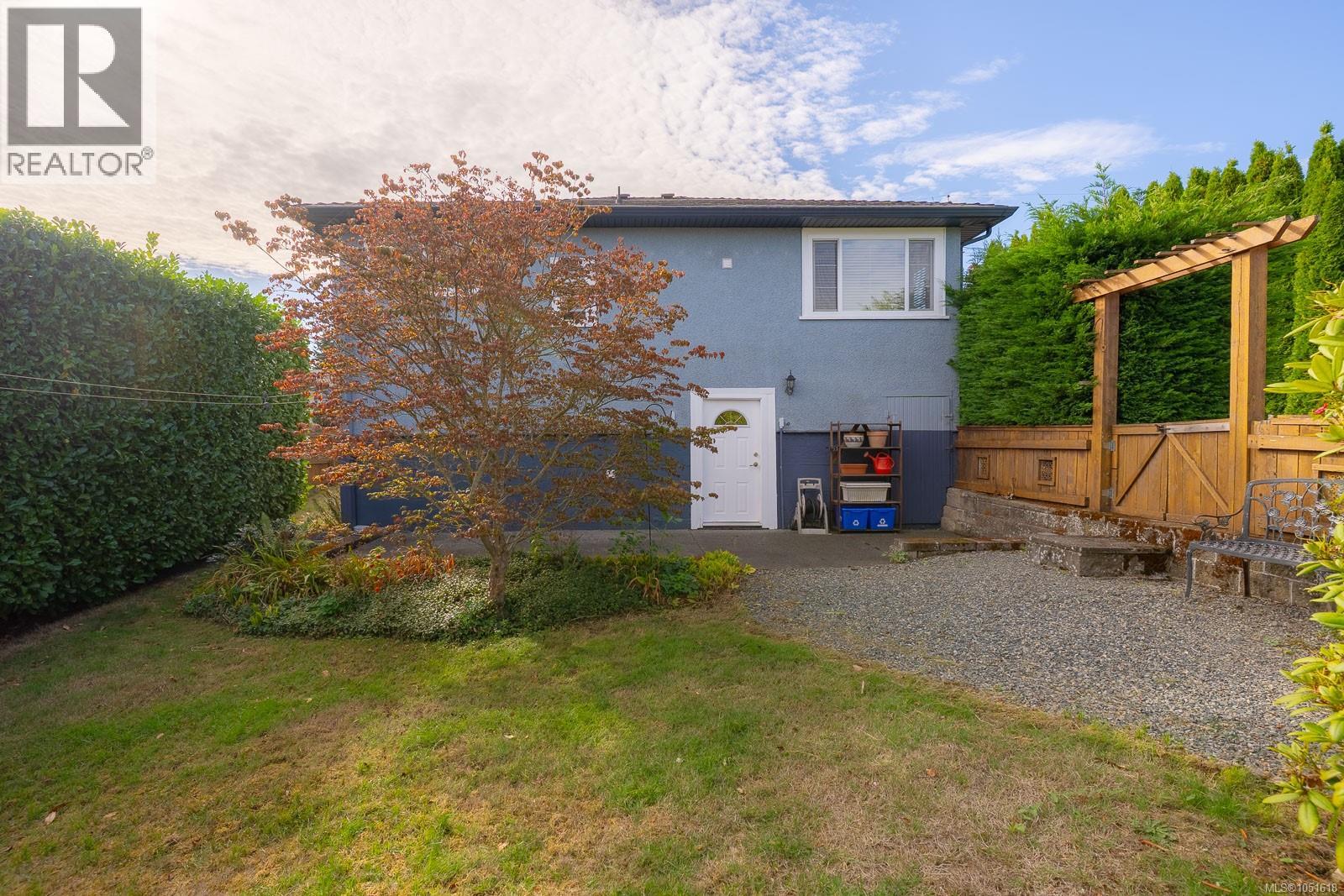 630 Chestnut St - Image 46