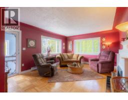 Primary Bedroom - 630 Chestnut St, Nanaimo, BC V9S2L2 Photo 8