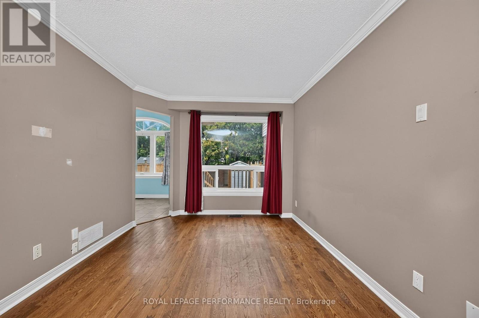 59 Grenadier Way