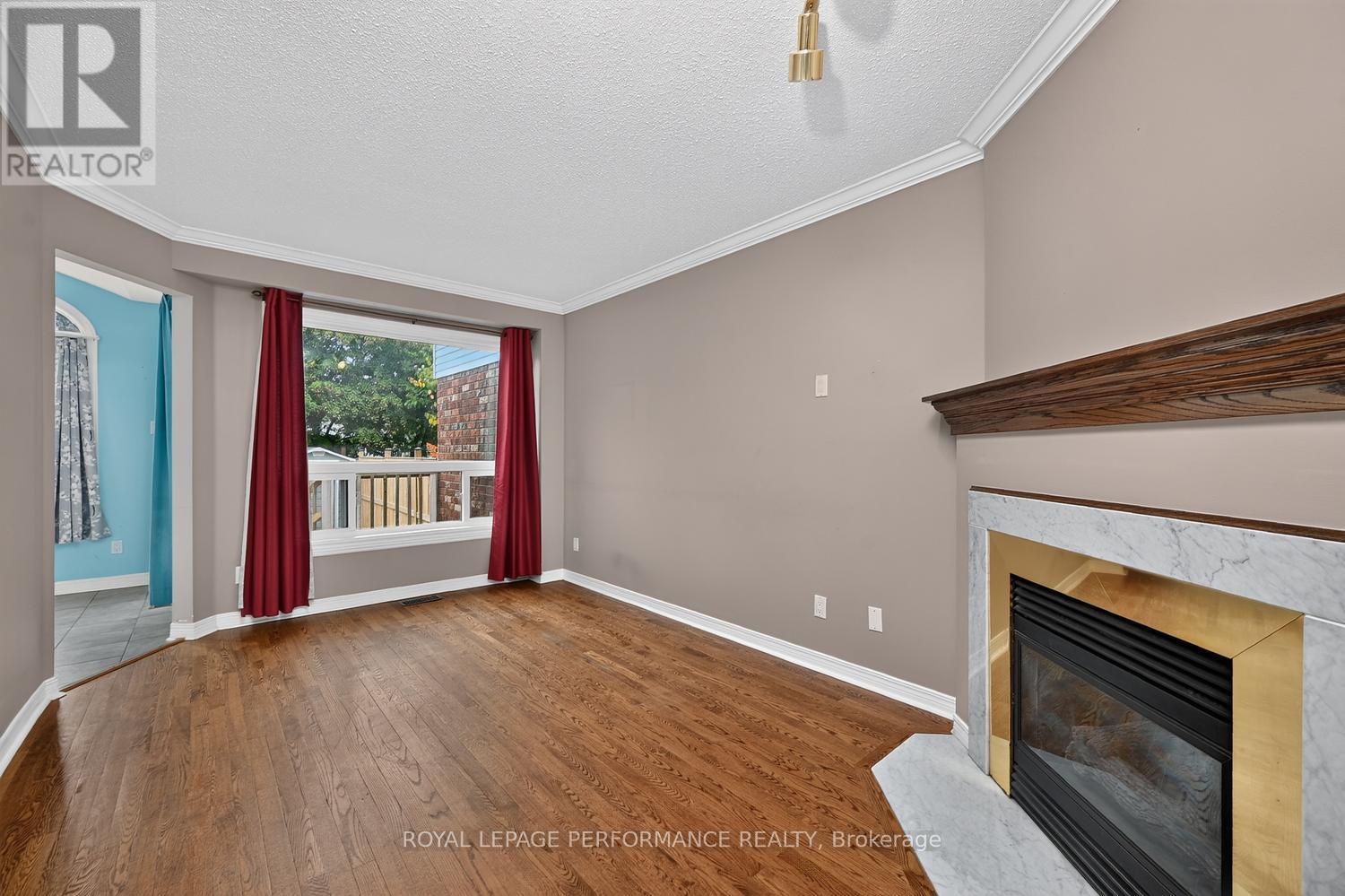 59 GRENADIER WAY - 8