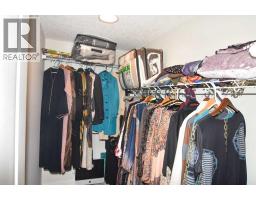 160 Belvedere Drive Se, Calgary, AB T2A7L5 Photo 34