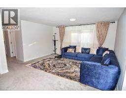 160 Belvedere Drive Se, Calgary, AB T2A7L5 Photo 26
