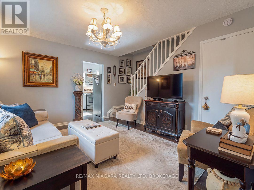 310 CLARENCE STREET - Image 6