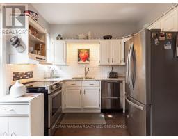 310 Clarence Street, Port Colborne, ON L3K3G8 Photo 8