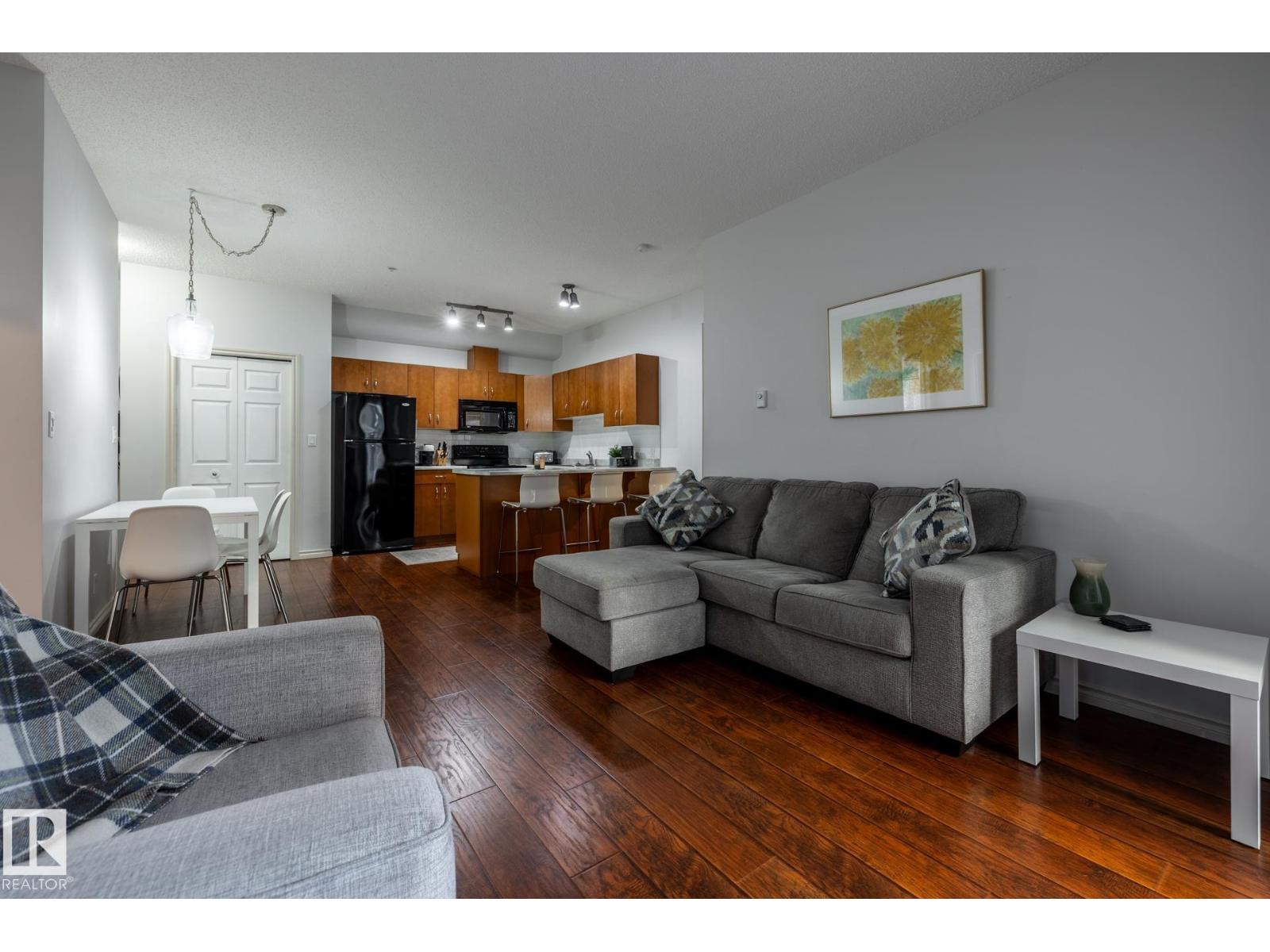 #217 10235 112 ST NW - 44
