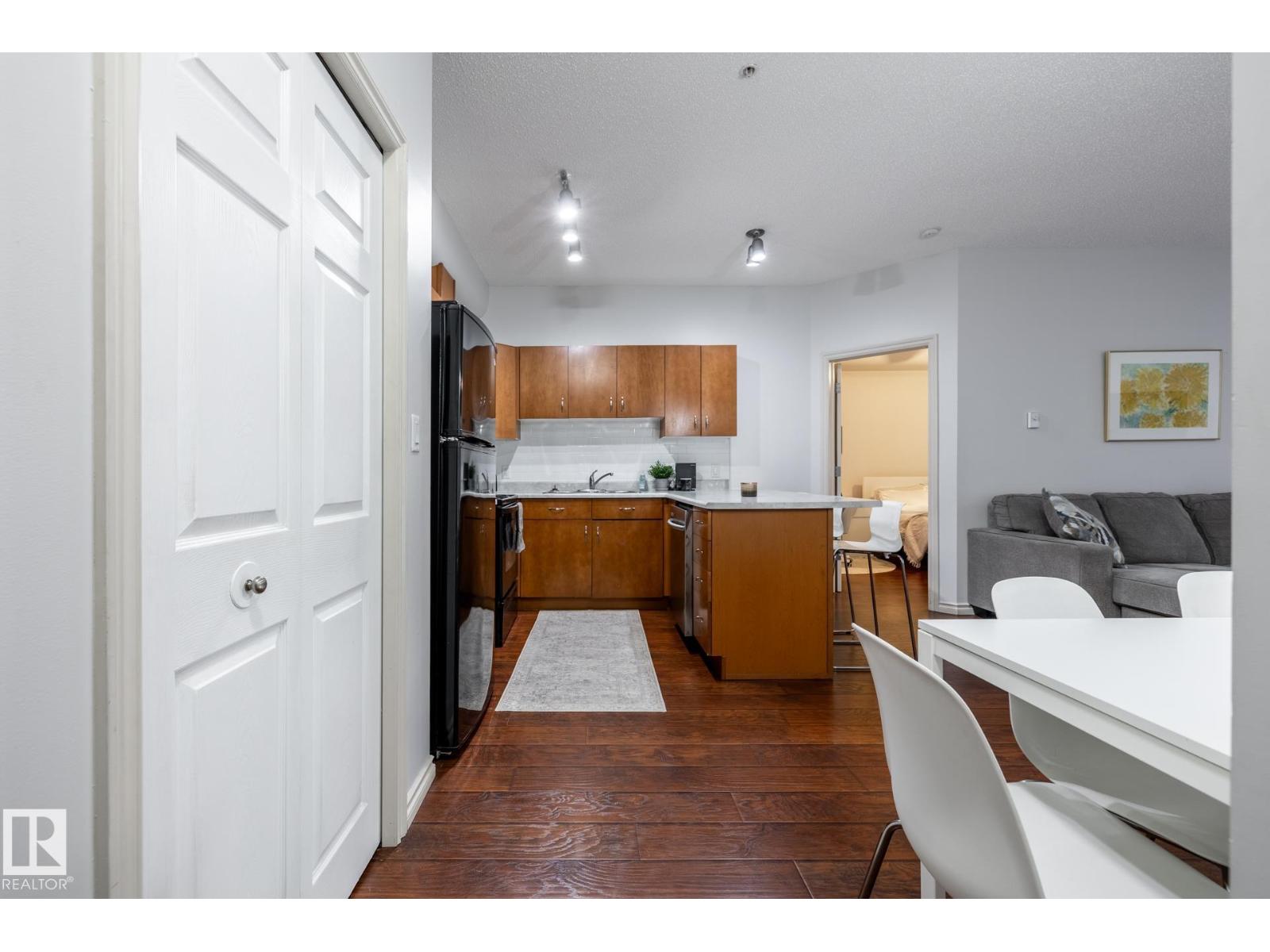 #217 10235 112 ST NW - 11