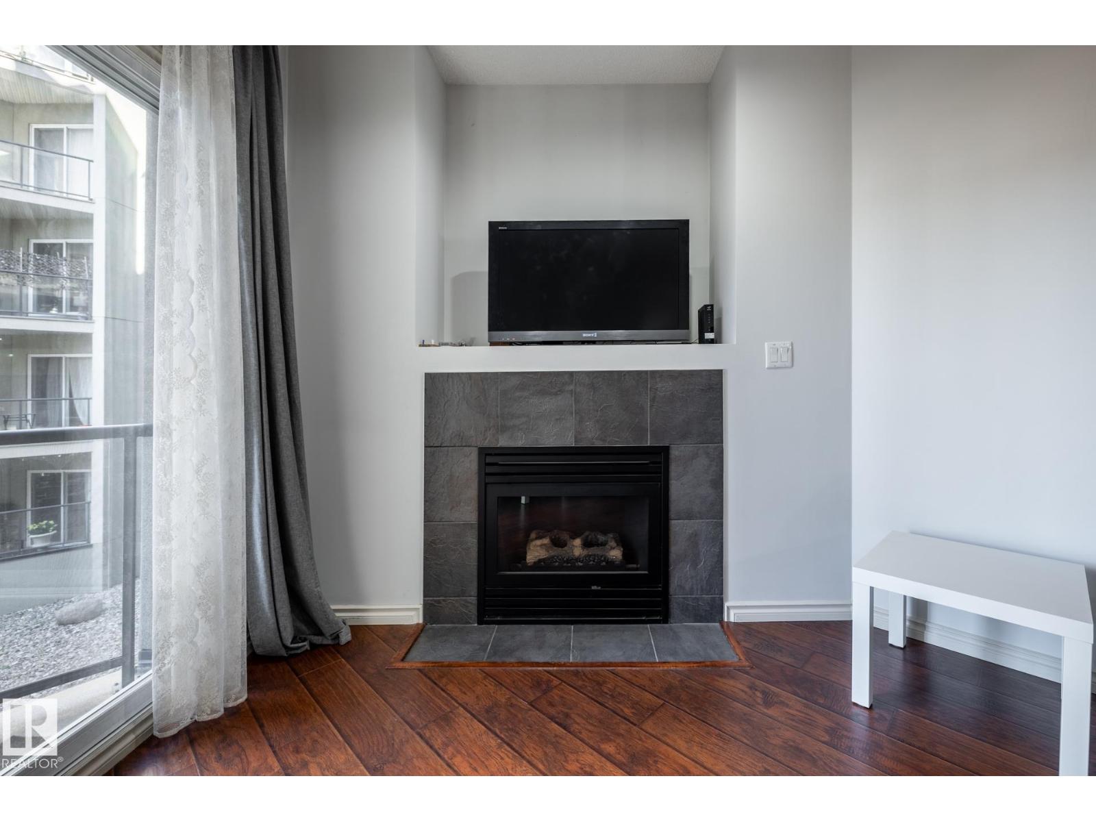#217 10235 112 ST NW - 39