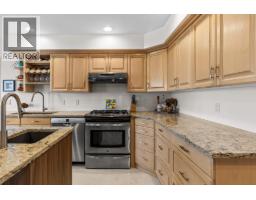 Kitchen - 5990 Victoria Street, Peachland, BC V0H1X4 Photo 15