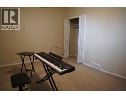 4969 Mountain Side Road, Fairmont Hot Springs, BC V0B1L1 Photo 40