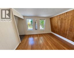 499 2 Street Sw, Drumheller, AB T0J0Y6 Photo 11