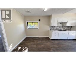 499 2 Street Sw, Drumheller, AB T0J0Y6 Photo 9