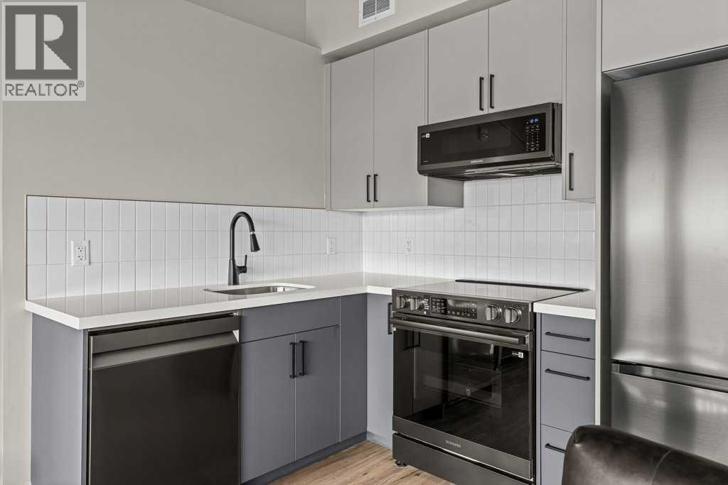 #304A 1 Industrial Place - 15