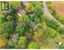 402 Rock Chapel Road, Hamilton, ON L9H5E2 Photo 10