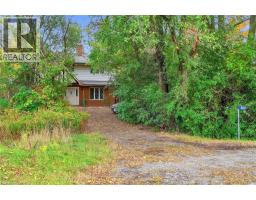 402 Rock Chapel Road, Hamilton, ON L9H5E2 Photo 7