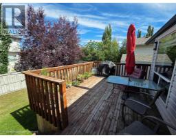 37 Pinnacle Crescent, Grande Prairie, AB T8W2P6 Photo 9