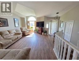 37 Pinnacle Crescent, Grande Prairie, AB T8W2P6 Photo 13