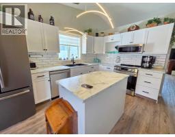 37 Pinnacle Crescent, Grande Prairie, AB T8W2P6 Photo 18