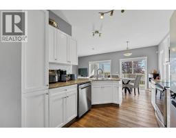 Bedroom - 108 Northlands Pointe Ne, Medicine Hat, AB T1C0C5 Photo 6